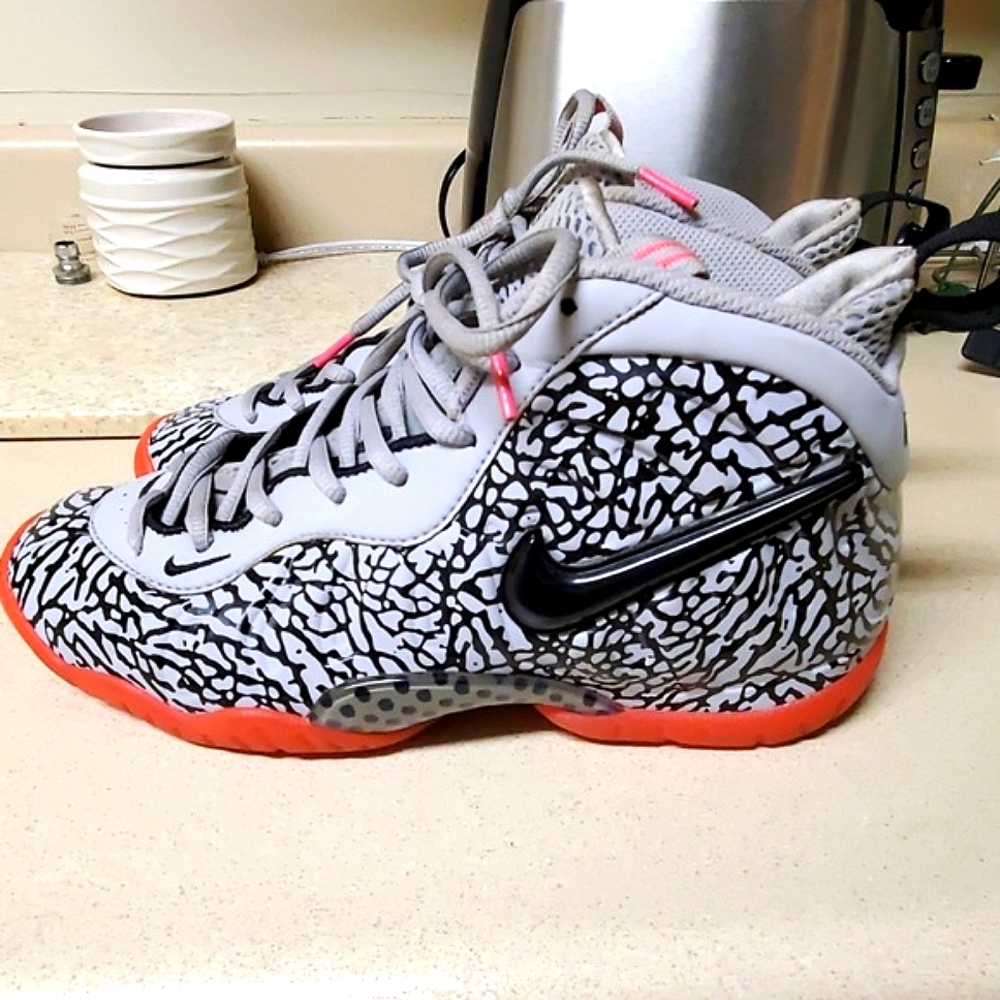 Nike foamposites "Elephant" shoes 👟